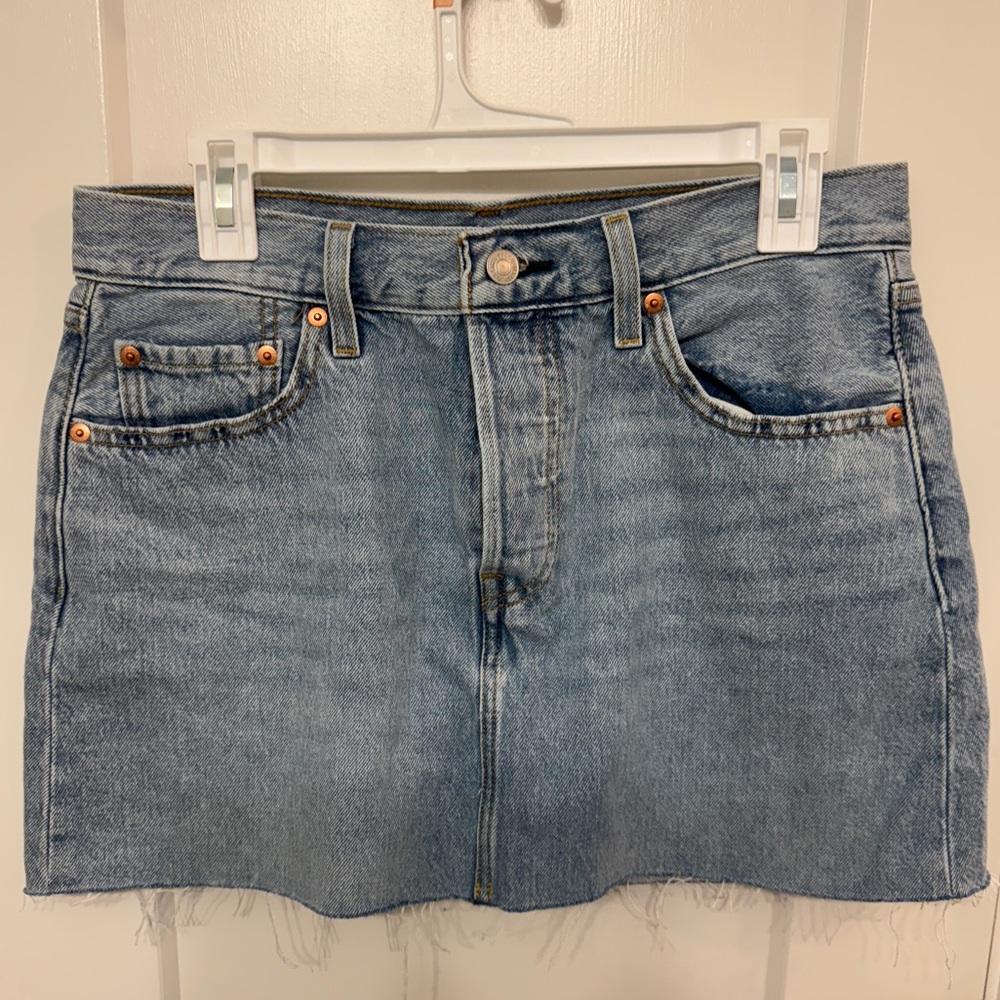 Levi’s Women’s Icon Skirt